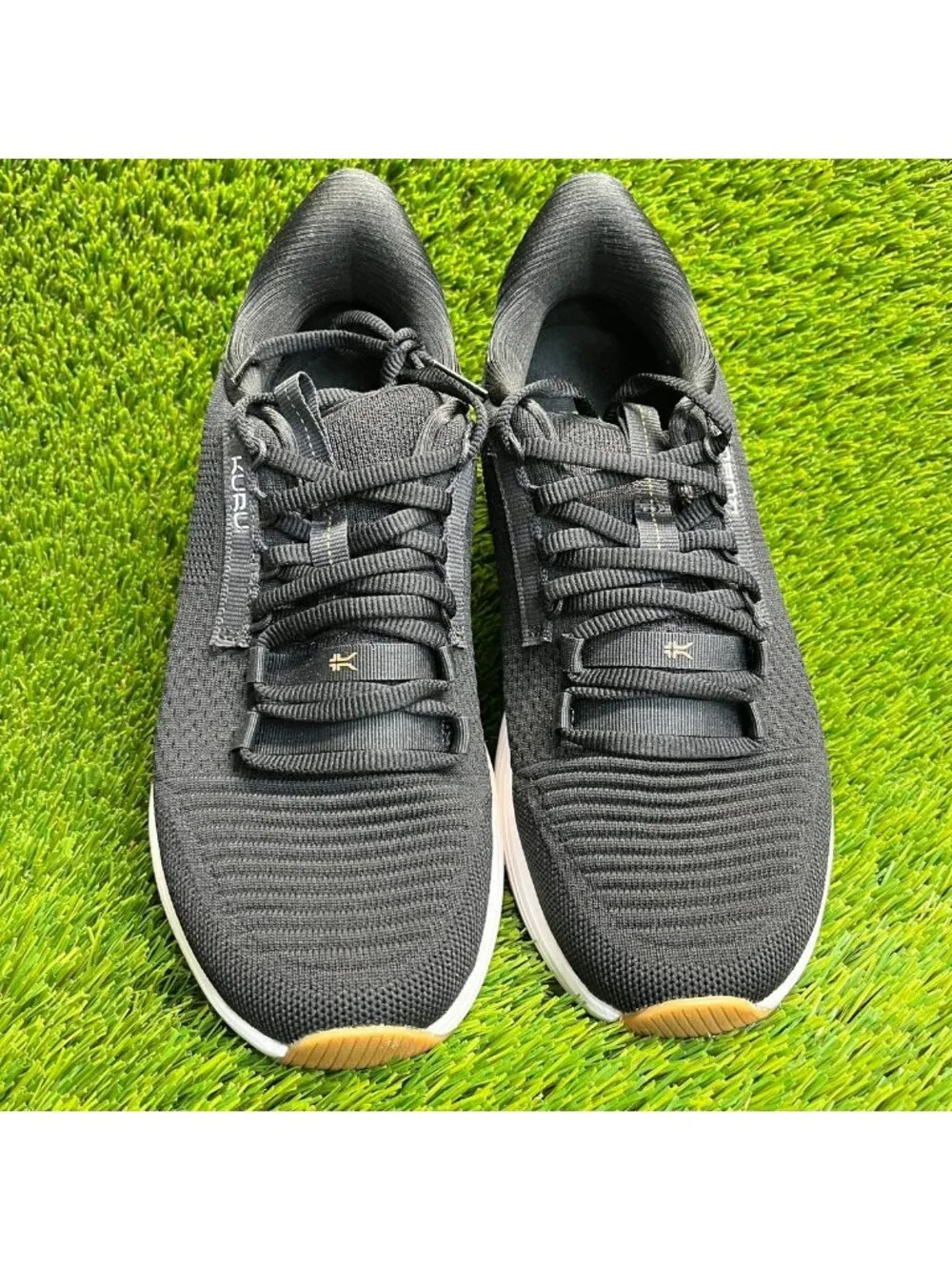 Kuru Atom 2 Womens Size 8.5 Black White Athletic Running Walking Shoes Sneakers